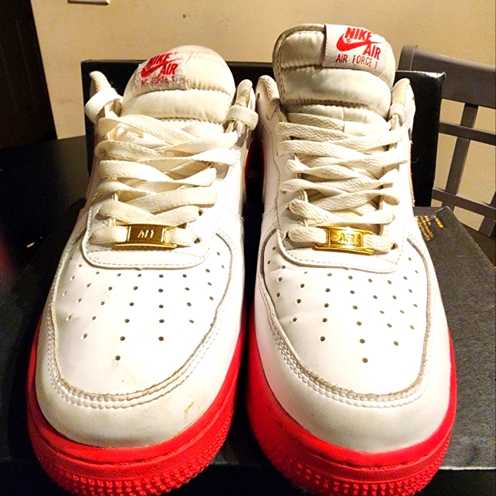 Red and white Air force 1